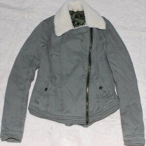 Hollister California XS Small Green Canvas Jacket Coat Cropped Waist EUC